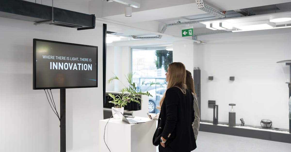 découvrez le co-branding, une stratégie marketing innovante où deux marques s'unissent pour créer une valeur ajoutée. explorez les avantages, les exemples réussis et comment cette collaboration peut booster votre visibilité et renforcer votre image de marque.